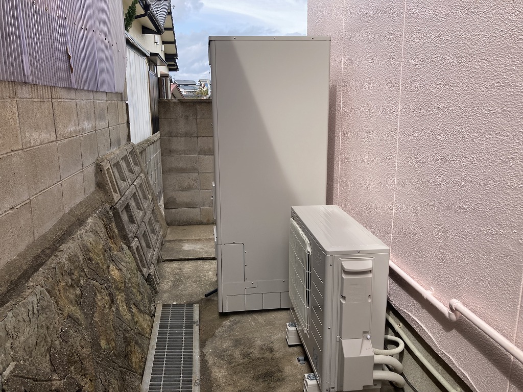 北九州市八幡西区　エコキュート取替工事　SRT‐S376